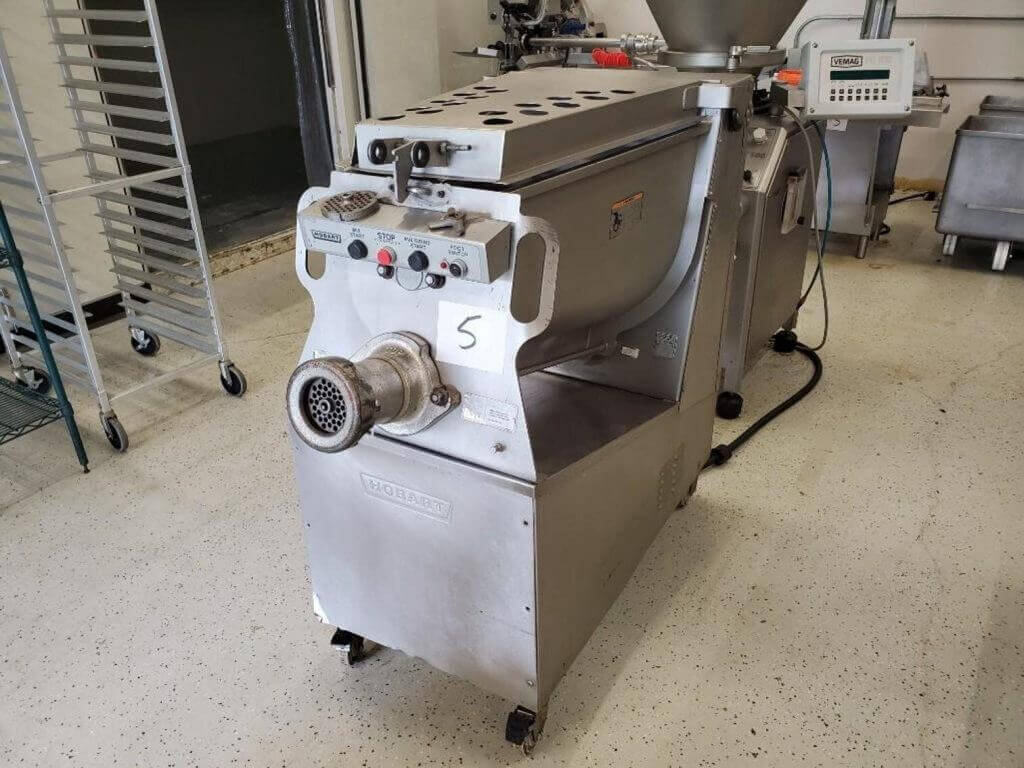 114417643_1800x1135_1000000000_CENTER_FFFFFF