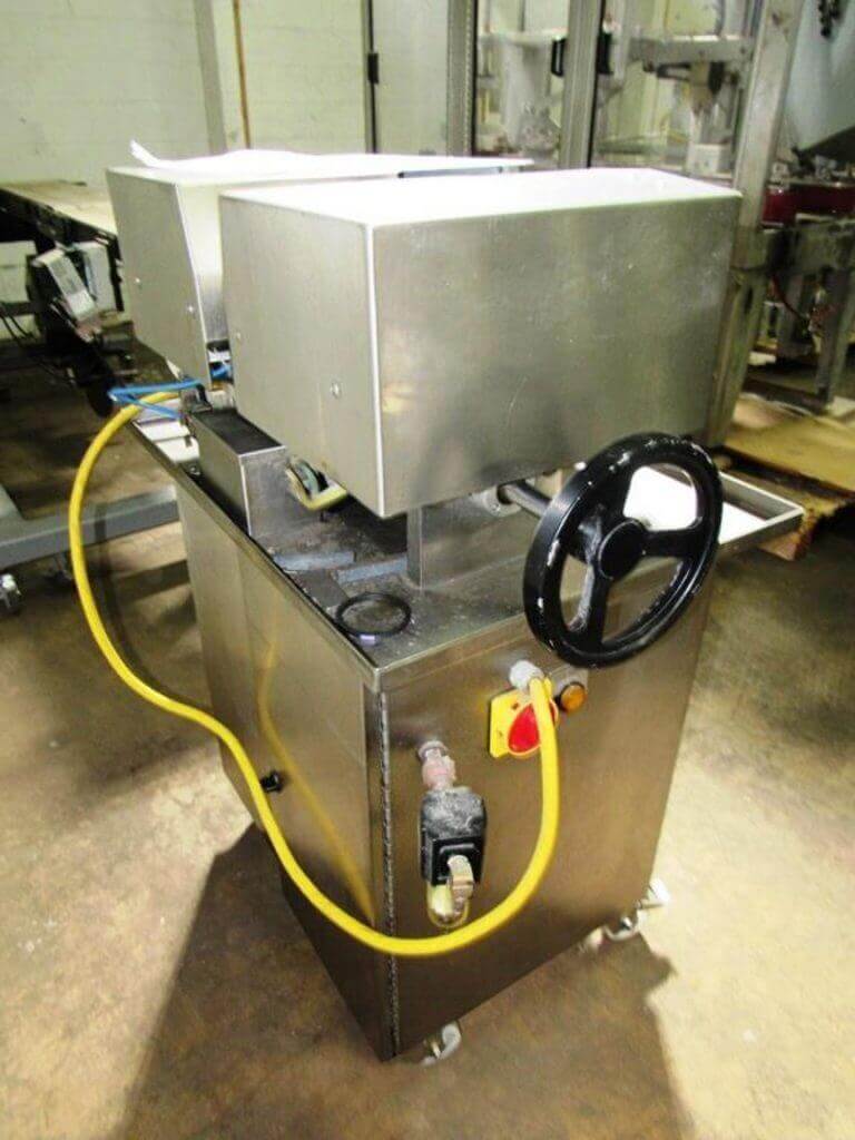 8cee78ff-39e1-4eb3-9b07-ac4b01013ce6