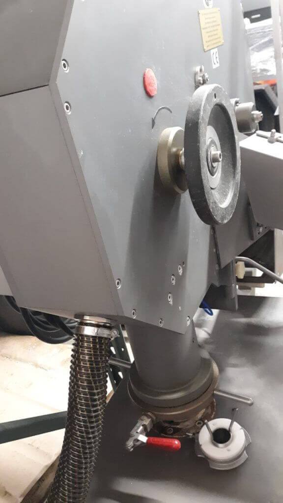 15553f5f-6cdb-4ba1-9536-1f51b5fe4955