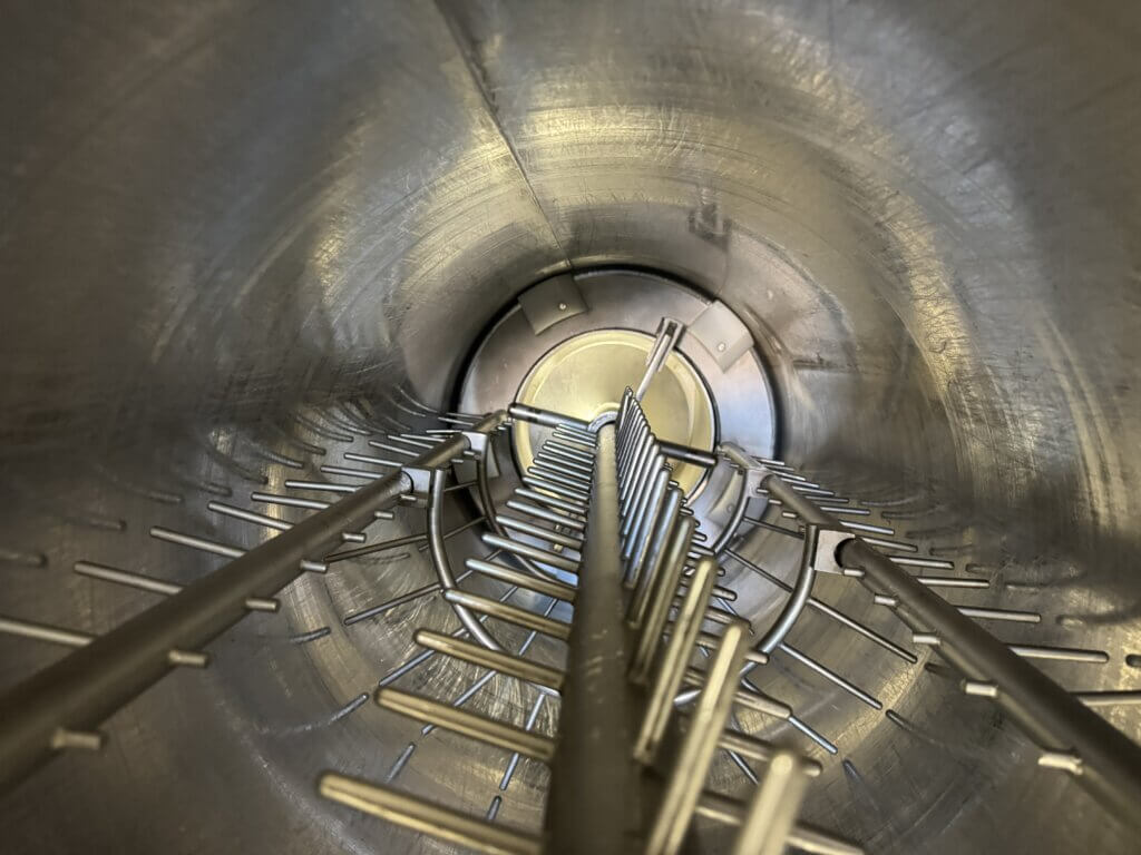 30759FFD-9A5F-4DF4-B64F-BCBB57CF3807