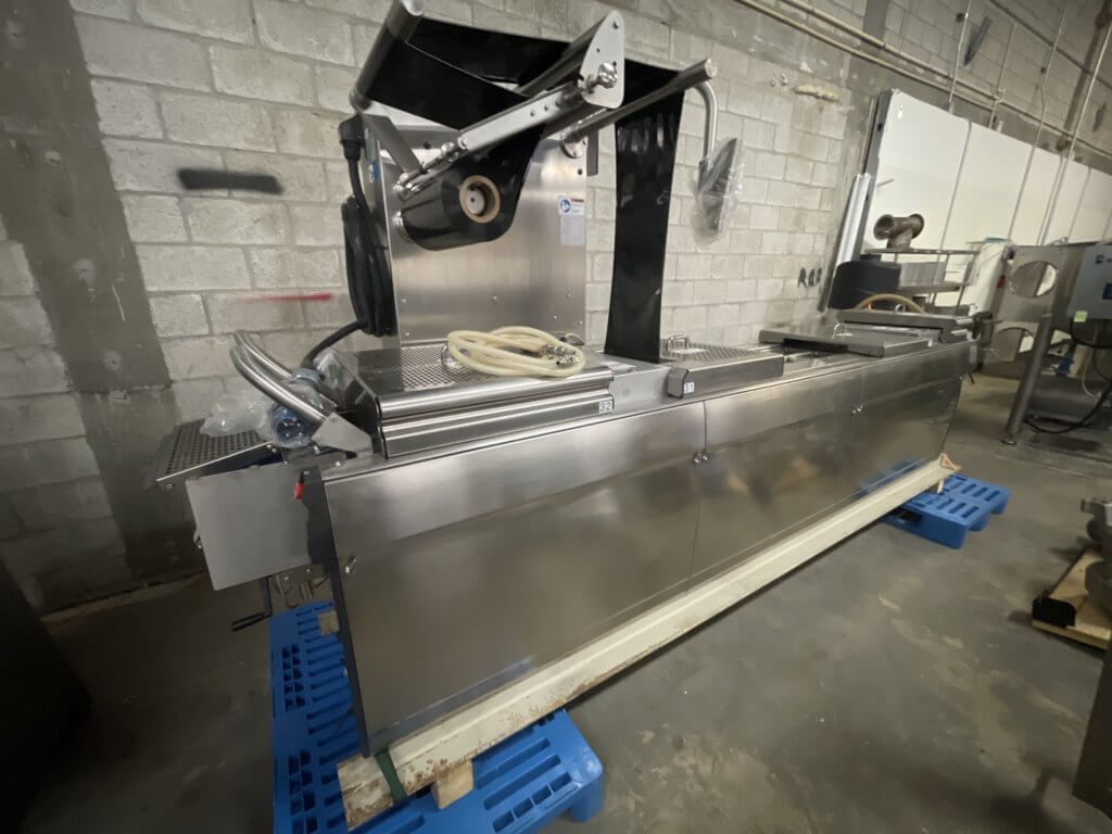 MULTIVAC R 145 Thermoform Rollstock Packaging Machine