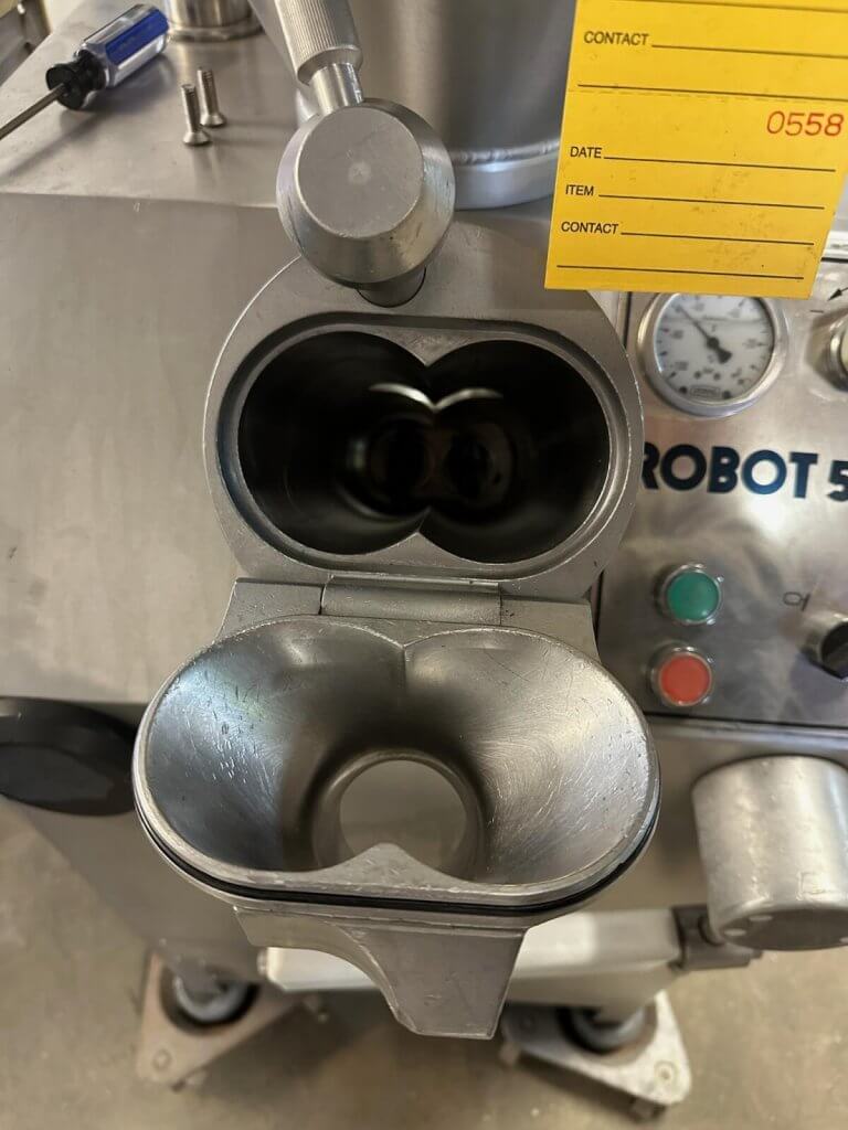 9abdba35-c3c9-4d10-a573-a4160fc391df