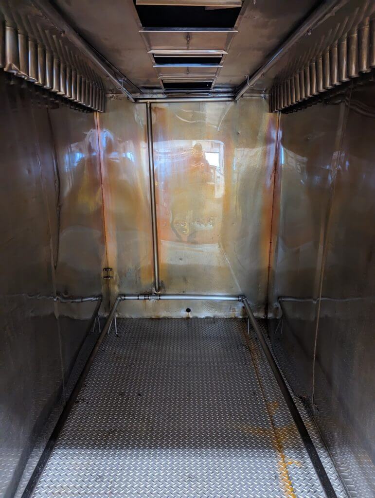 PXL_20230429_104358656