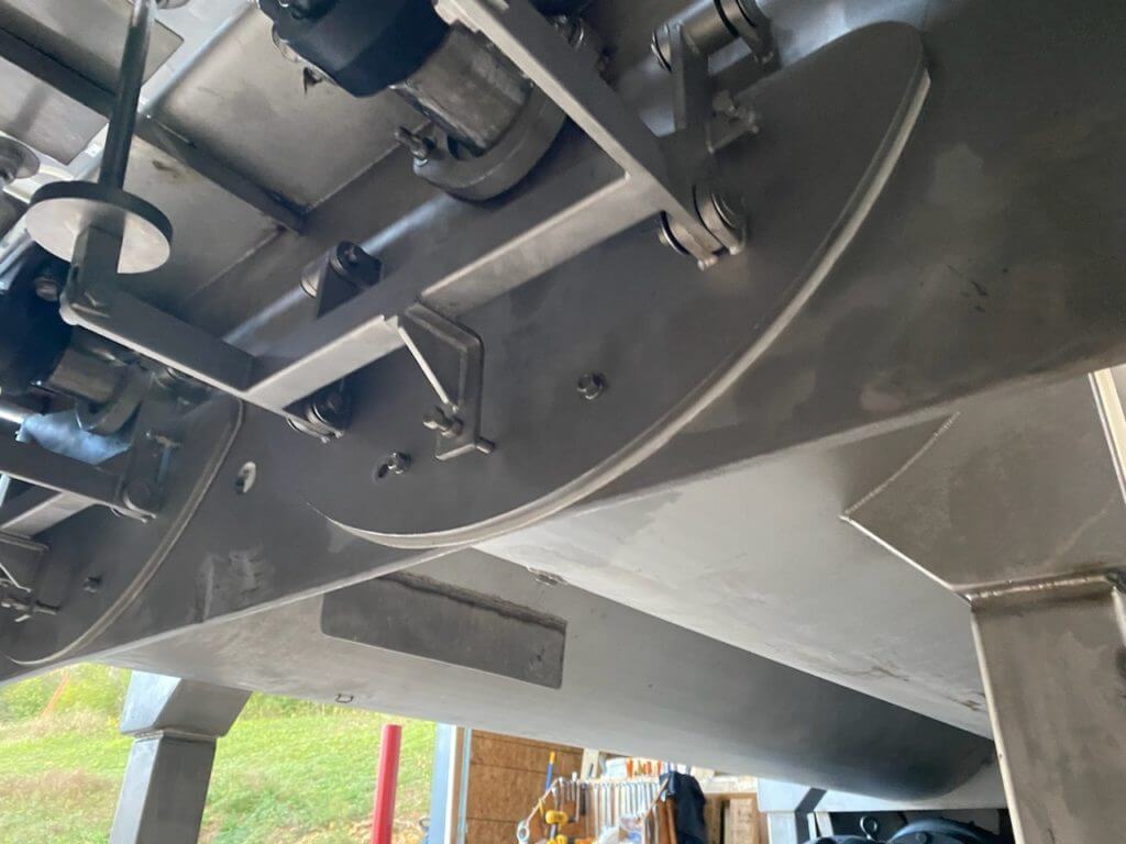 28244ee3-83af-4489-999e-b460755d1898