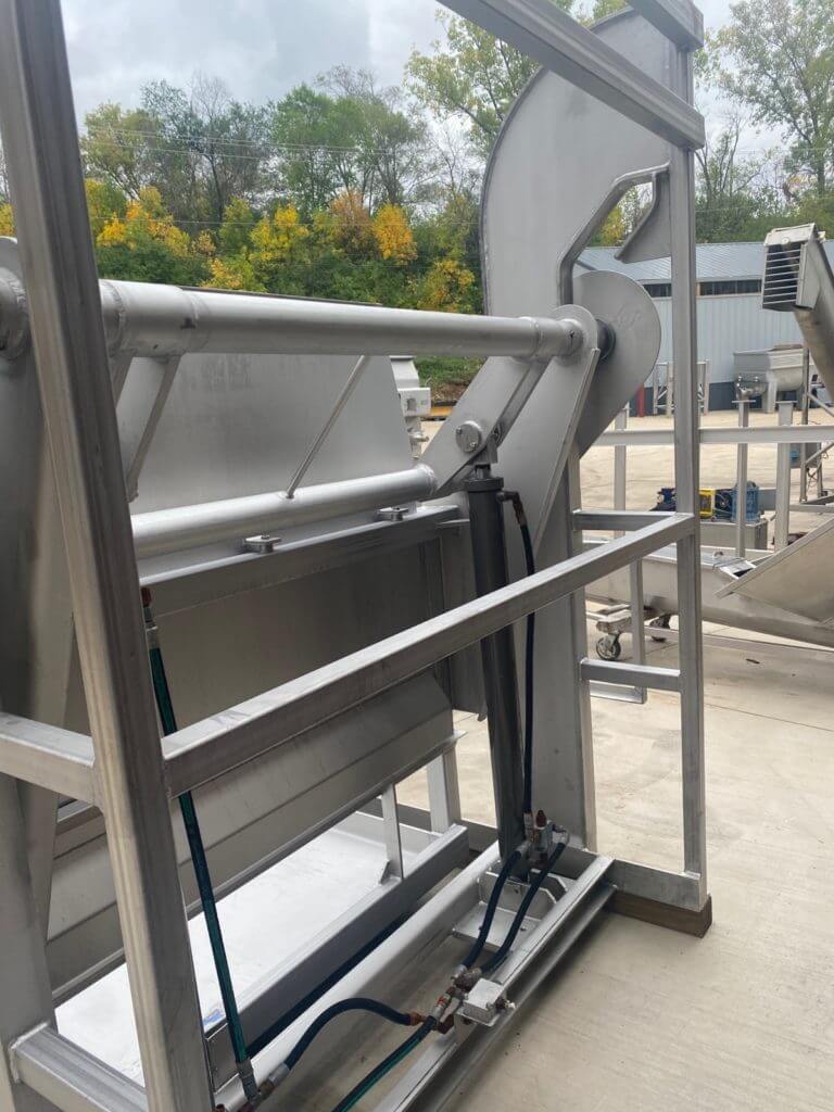 e50fb3e1-6e2e-4cf7-a31d-e62e263abd22