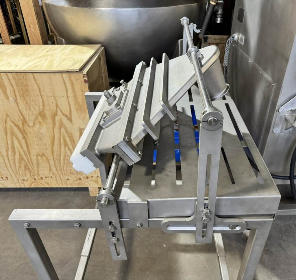 F846AA40-A7B3-4CBE-98E9-7E6004759956_1_102_a