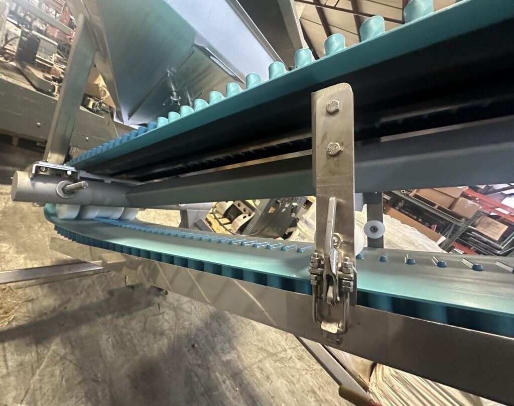 LYCO Bluebelt Incline Conveyor