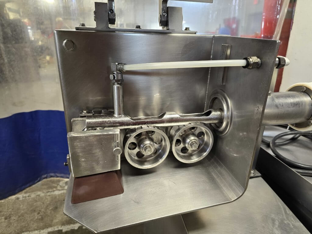 Townsend 2600 Sausage Peeler