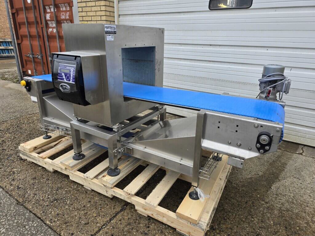 Fortress Stealth WD Metal Detector