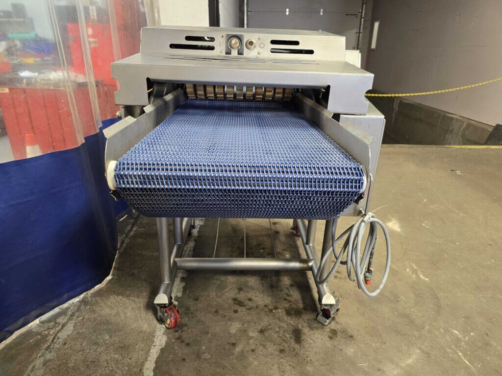 TOWNSEND SK15-320 20" Automatic Skinner