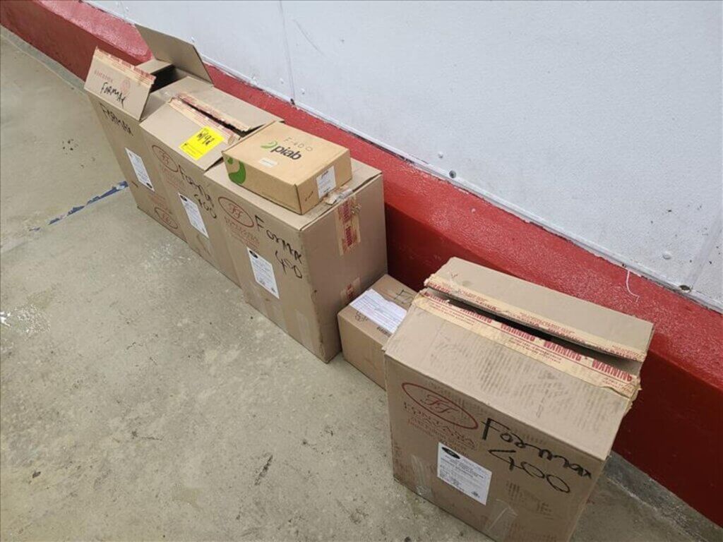 FORMAX F 400 FORMING MACHINE