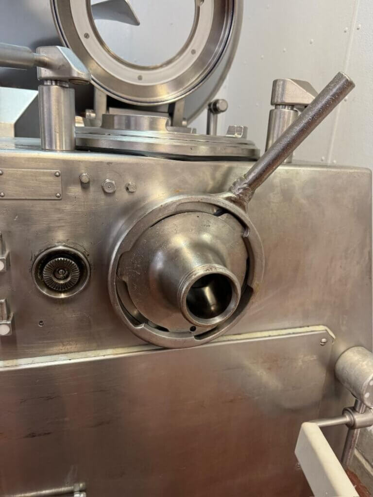 b4ec140e-13b2-4f69-9052-b14c0134459f